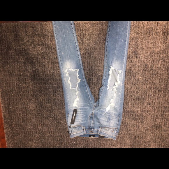 NWT Fashion Nova Skinny Jeans - Picture 1 of 5